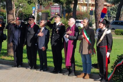 Omaggio ai caduti di Nassiriya (2). A piazza Torino anche il Comune di Porto San Giorgio