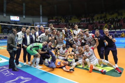 Yuasa battery Grottazzolina, è di nuovo storia: passa a Monza 0-3 e conquista la prima vittoria in Superlega